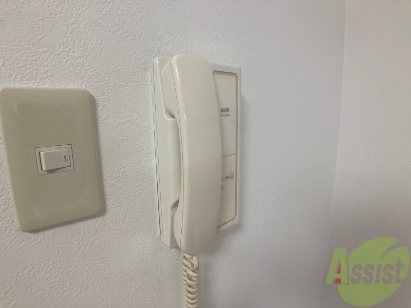 セキュリティ　インターホンは通話ができるので急な訪問があっても安心です。