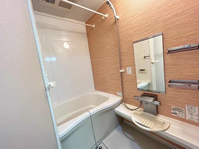 バス・シャワールーム　他部屋写真