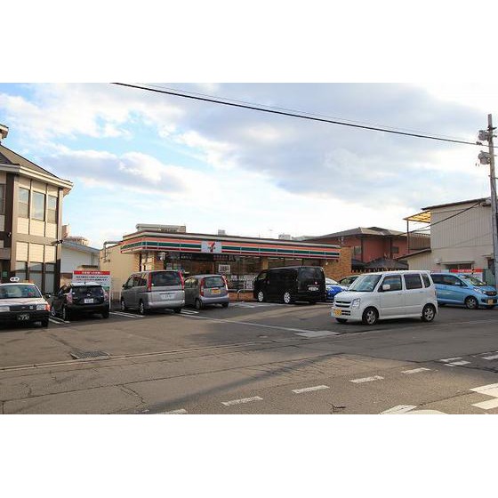 コンビニ　セブンイレブン仙台鹿野店（コンビニ）まで885m