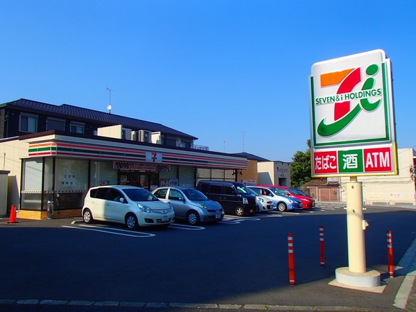 コンビニ　セブンイレブン町田鶴川団地店（コンビニ）まで292m