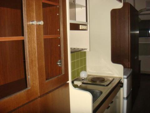 居室・リビング　室内