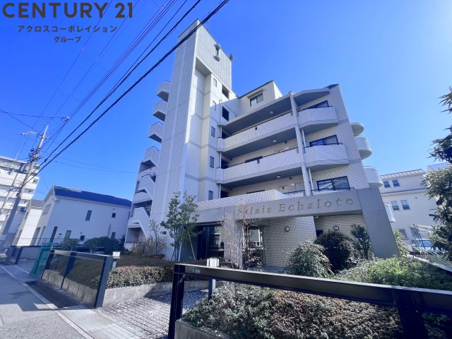 建物外観　エレベーター付きで重い荷物があっても安心！