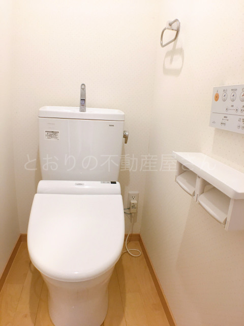 トイレ　Ｊ．ｆｅｅｌ高千穂通　ウォシュレット