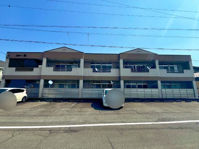 建物外観　外観写真（昼）