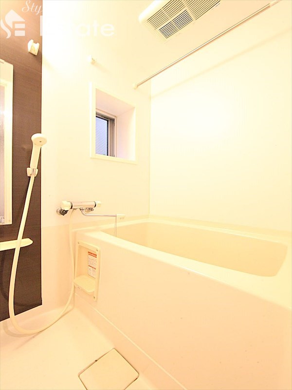 バス・シャワールーム　バスルーム