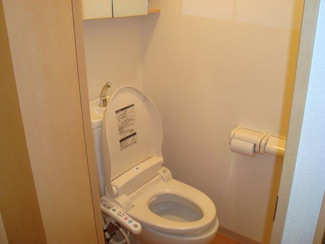 トイレ　シャワー付トイレ
