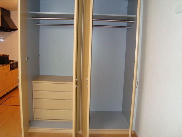 収納　クローゼット