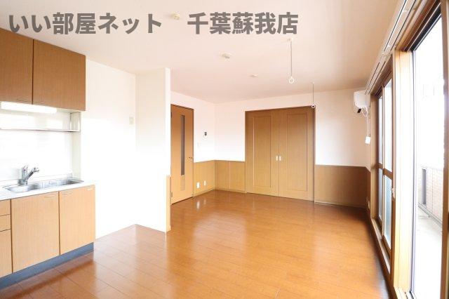 居室・リビング　居間です