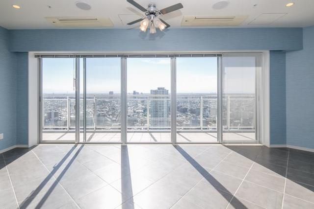 居室・リビング　使いやすい居間です