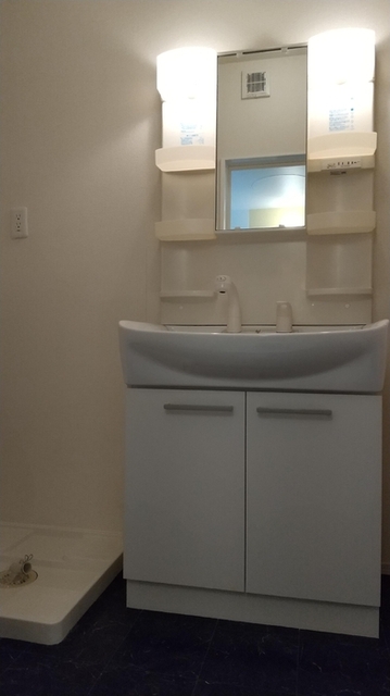 洗面設備　洗髪洗面化粧台