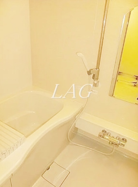 バス・シャワールーム　お風呂です。