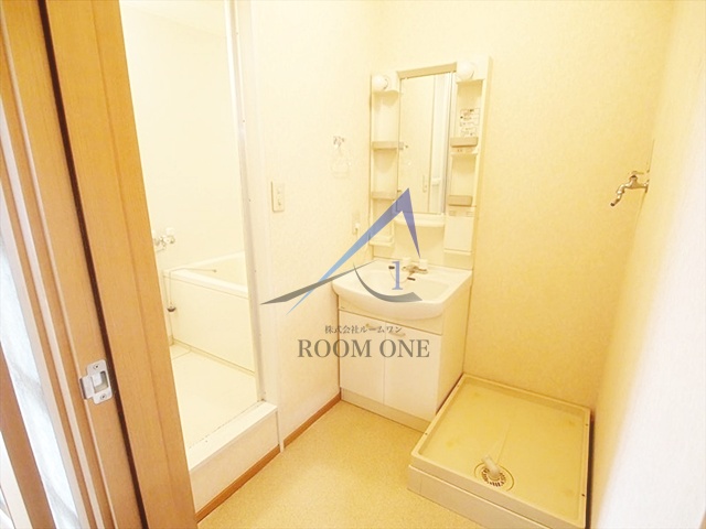 洗面設備　洗面台です。