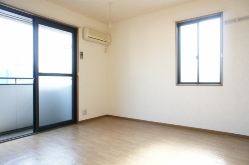 居室・リビング　図面と現状に相違がある場合には現状を優先