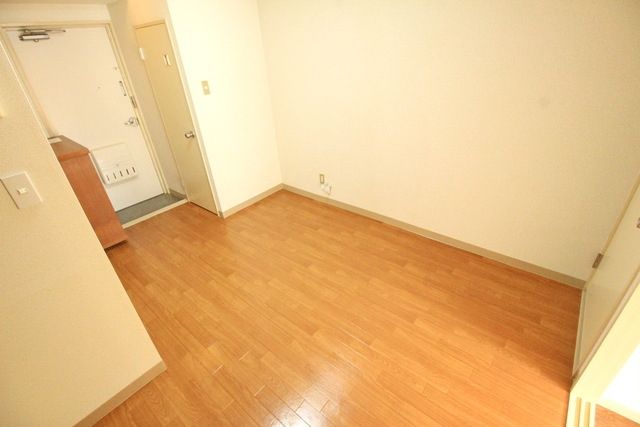 その他部屋・スペース　同建物別号室参考写真です