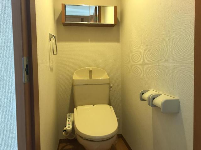 トイレ　シャワー付トイレ