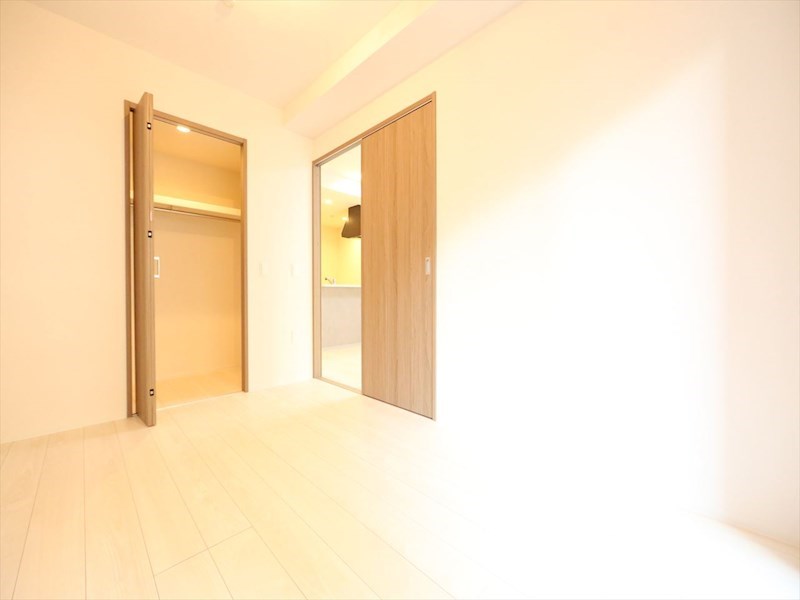 その他部屋・スペース　洋室5帖　ウォークインクローゼット付（収納充実してます）