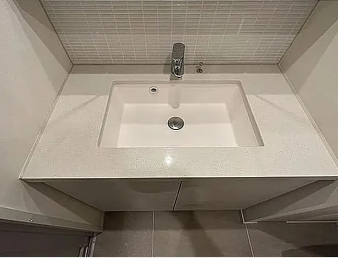 洗面設備　※別部屋の参考写真です。