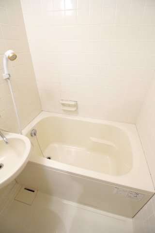 バス・シャワールーム　安藤ビル　602　豊島区駒込1