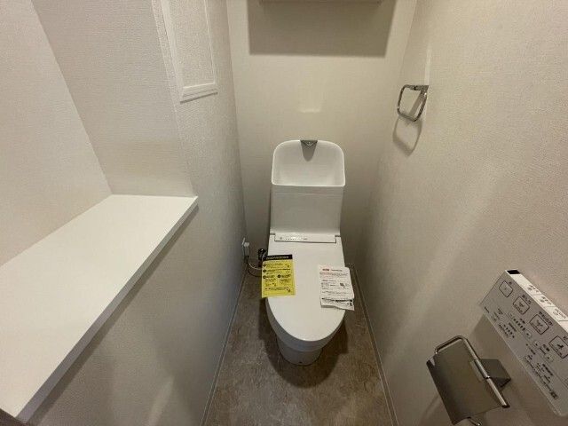 トイレ　別部屋参考写真