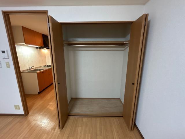 収納　クローゼット