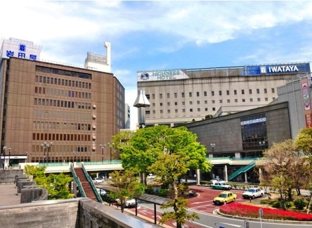 ショッピングセンター　岩田屋 久留米店（ショッピングセンター）まで506m