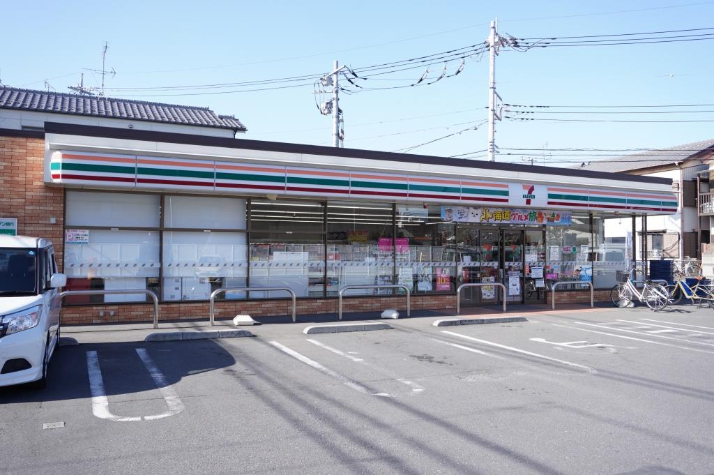 コンビニ　セブンイレブン 草加氷川町南店（コンビニ）まで266m