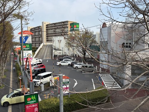 ショッピングセンター　サンプランタン（ショッピングセンター）まで467m