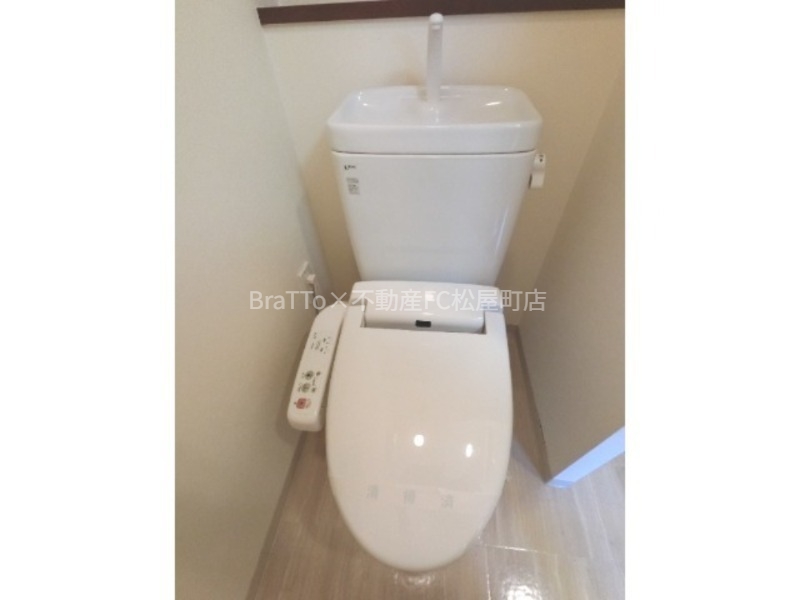 トイレ　トイレ（ウォシュレット付）