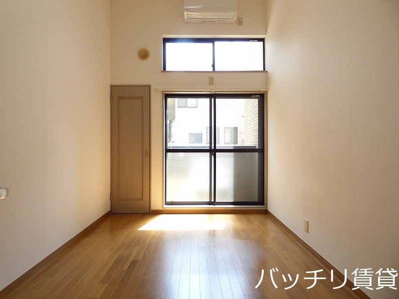 バルコニー　画像は別号室タイプの為、現状を優先致します。