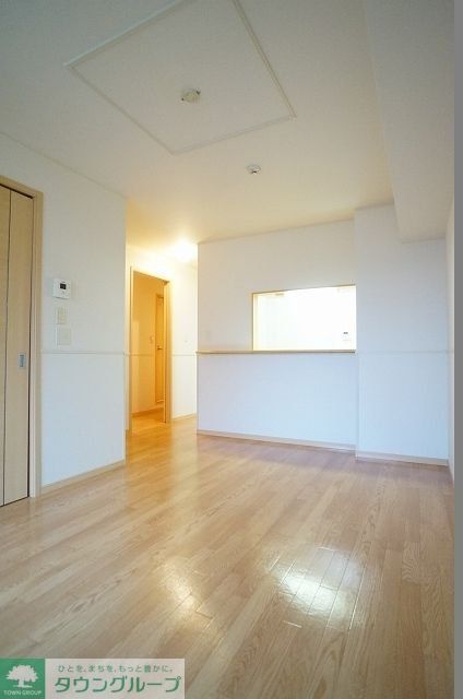 居室・リビング　※別号室参考写真です