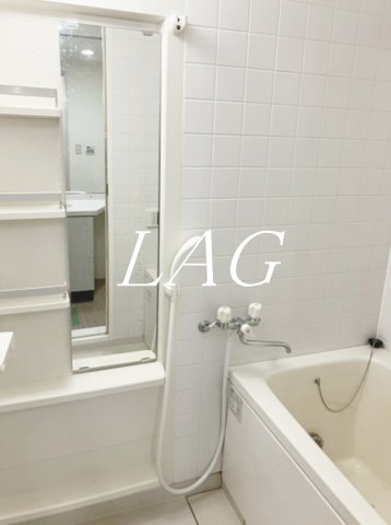 バス・シャワールーム　お風呂です。