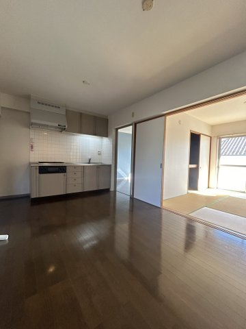 居室・リビング　別部屋参考写真