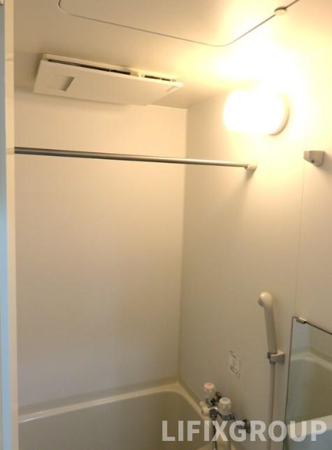 バス・シャワールーム　風呂