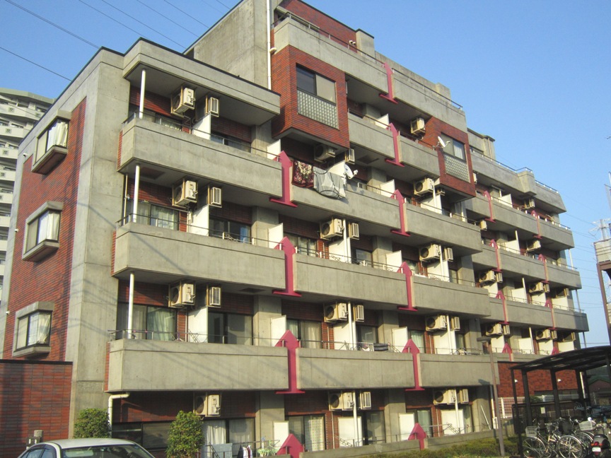 建物外観　駅徒歩5分通勤通学生活便良好♪安心のオートロック