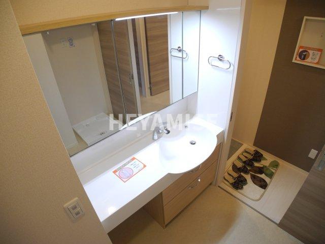 洗面設備　※同物件別号室の写真です※現況を優先します