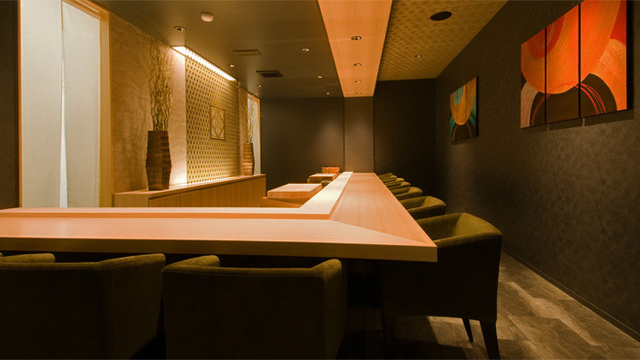 飲食店　鮨 権左衛門（飲食店）まで799m