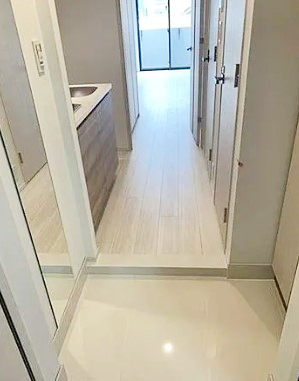 その他部屋・スペース　★玄関まで明るい南西向き★