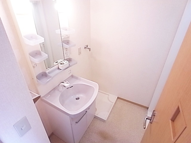 洗面設備　洗髪洗面化粧台