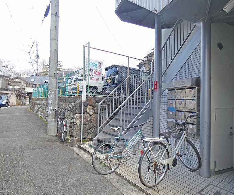 エントランス　建物外観です