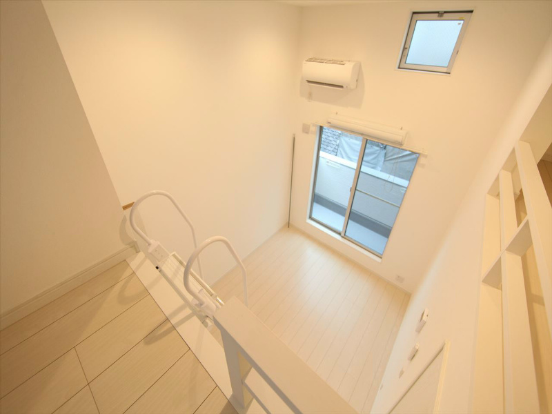 その他　洋室5.5帖　ロフト5.3帖（収納にも寝室にも使用できます）