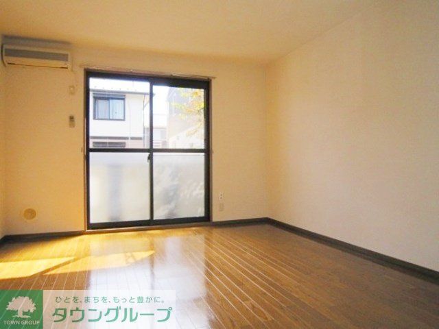 居室・リビング　☆洋室ワンルーム１１．２帖☆