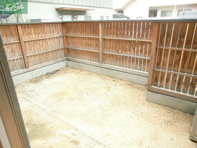 庭　広々とした専用庭スペース