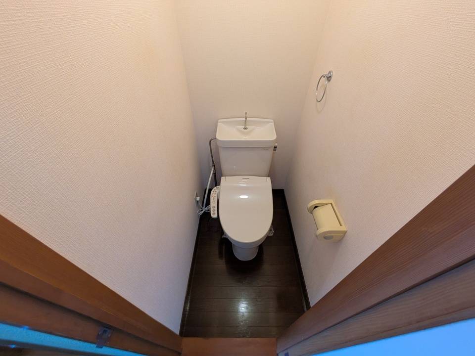 トイレ　トイレ