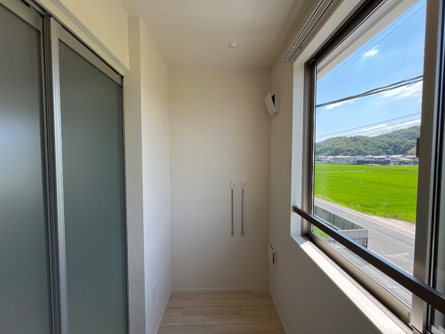 玄関　玄関（イメージ）