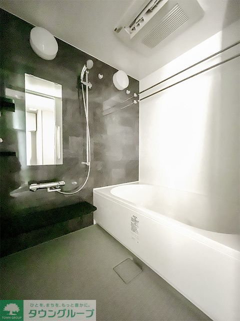 バス・シャワールーム　※写真は同タイプ住戸です。