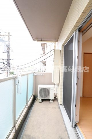 バルコニー　西向きのバルコニーです♪