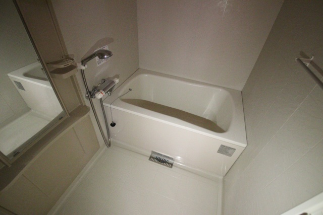 バス・シャワールーム　※別室の参考写真の為、現況優先です。