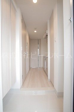 玄関　※別号室参考写真
