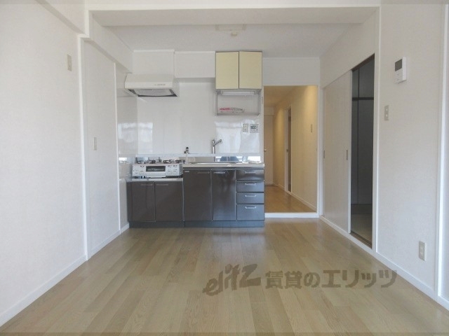 居室・リビング　リビング