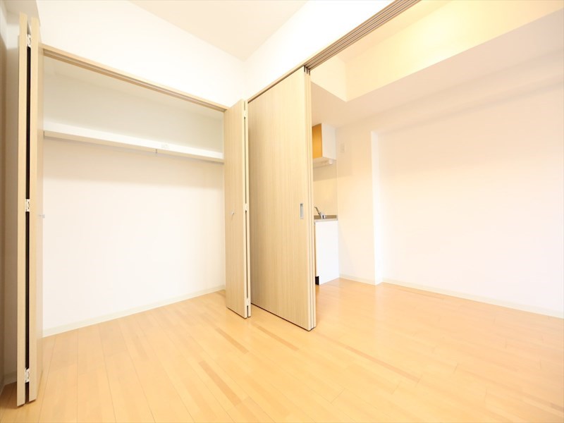 その他部屋・スペース　洋室3.5帖　クローゼット付（収納充実してます）